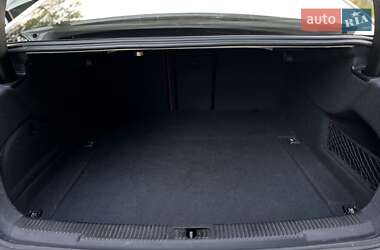 Седан Audi A6 2014 в 