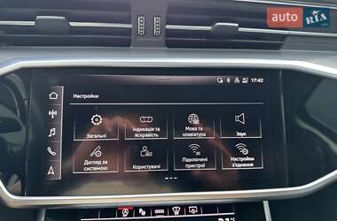 Седан Audi A6 2021 в 