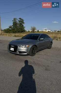 Седан Audi A6 2012 в 
