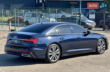 Седан Audi A6 2019 в 