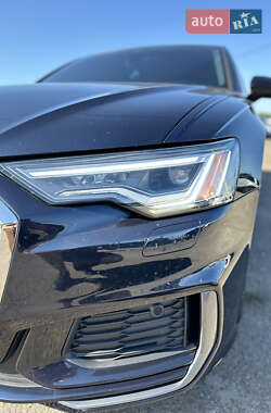 Седан Audi A6 2019 в 