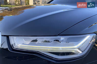 Седан Audi A6 2015 в 