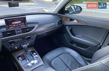 Седан Audi A6 2015 в 