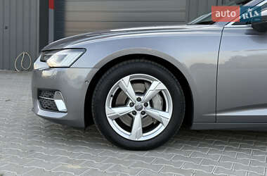 Седан Audi A6 2020 в 