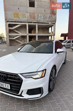 Седан Audi A6 2019 в 