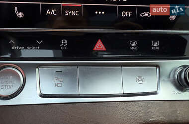 Седан Audi A6 2019 в 