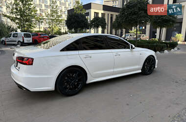 Седан Audi A6 2016 в 