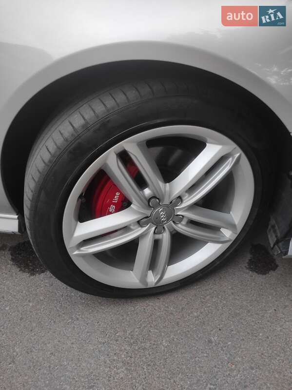Седан Audi A6 2016 в Тернополі