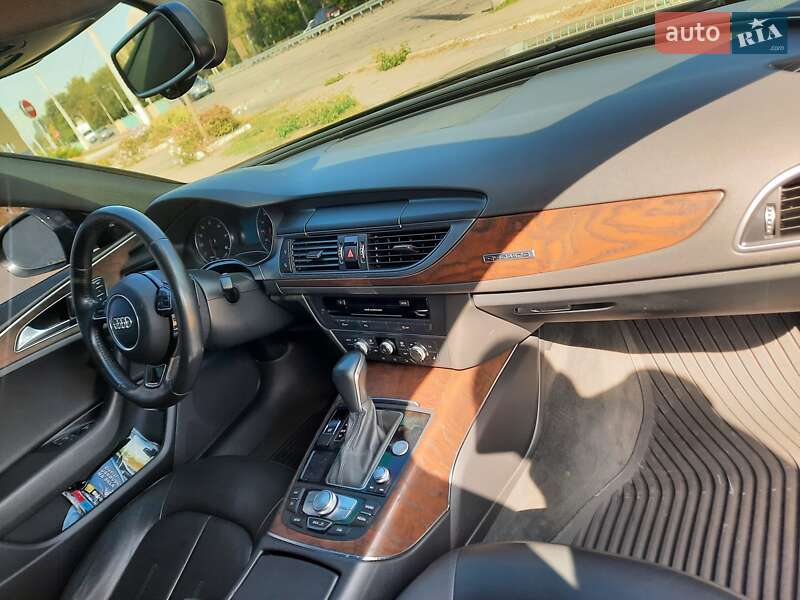Седан Audi A6 2015 в Дніпрі