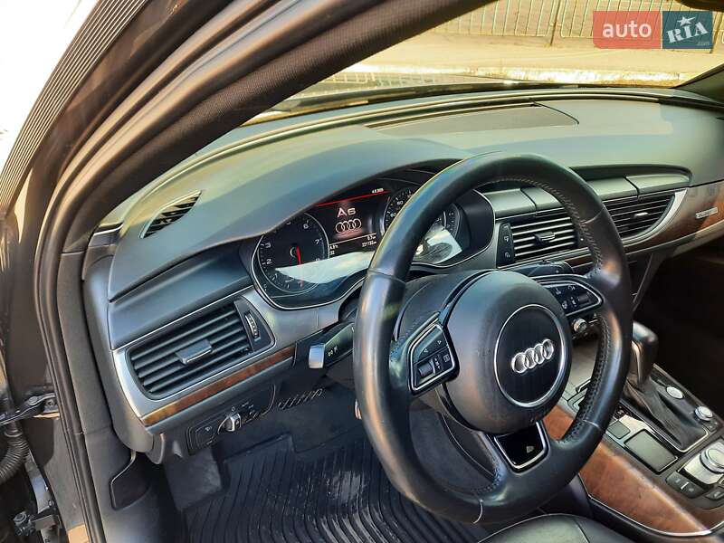 Седан Audi A6 2015 в Дніпрі