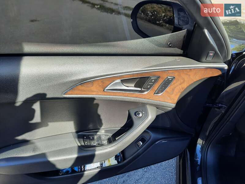 Седан Audi A6 2015 в Дніпрі