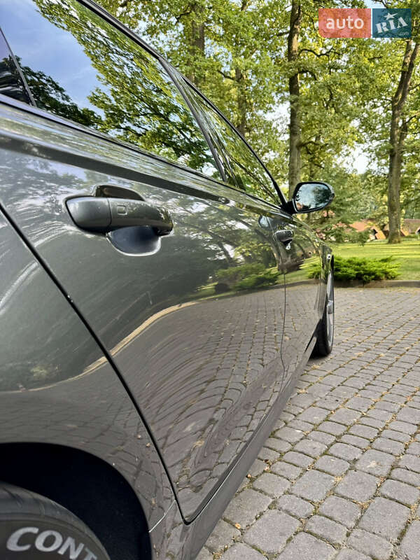 Седан Audi A6 2015 в Львове