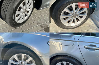 Седан Audi A6 2012 в 