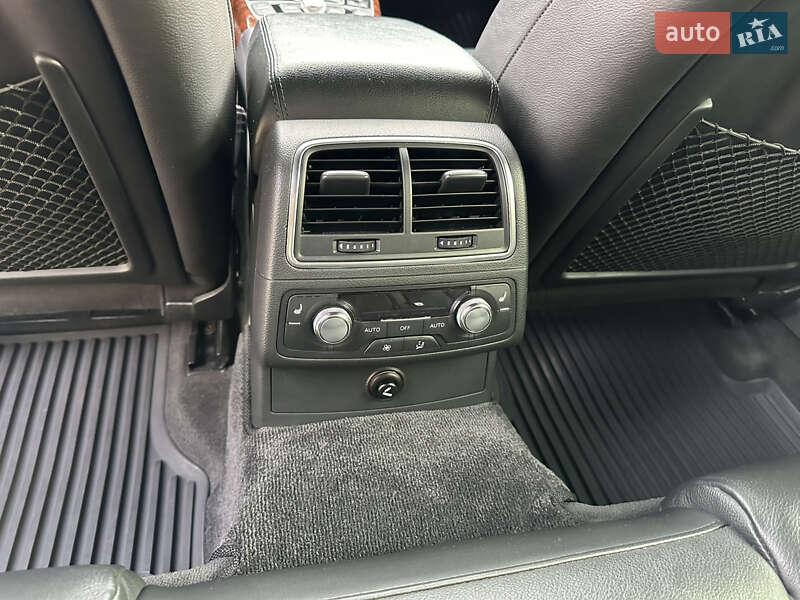 Седан Audi A6 2012 в Львове