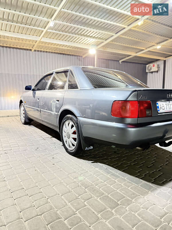 Седан Audi A6 1996 в Тульчині