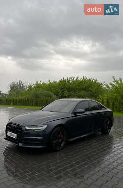 Седан Audi A6 2015 в 