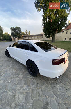 Седан Audi A6 2013 в 