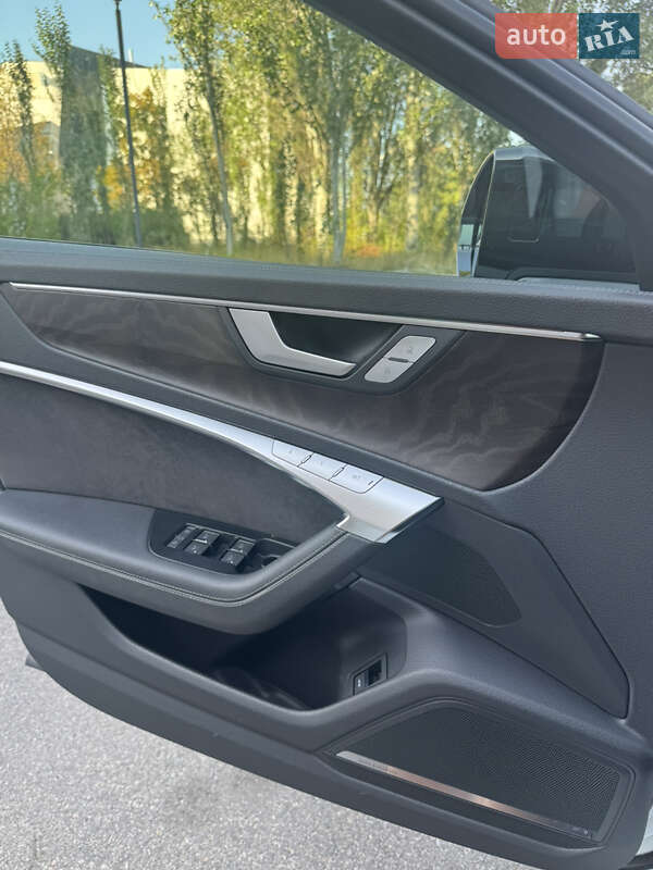 Універсал Audi A6 2018 в Дніпрі