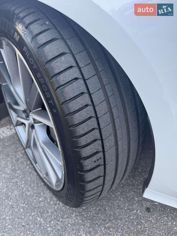 Універсал Audi A6 2018 в Дніпрі