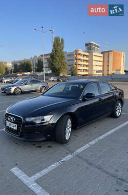 Седан Audi A6 2012 в 