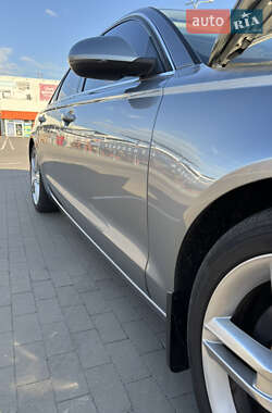 Седан Audi A6 2013 в 