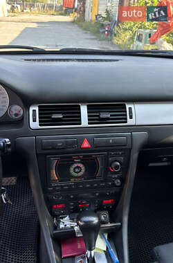 Универсал Audi A6 2004 в 