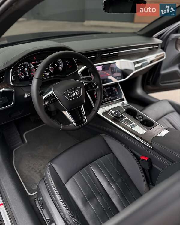 Седан Audi A6 2019 в Киеве