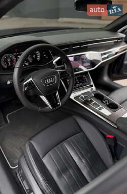 Седан Audi A6 2019 в 