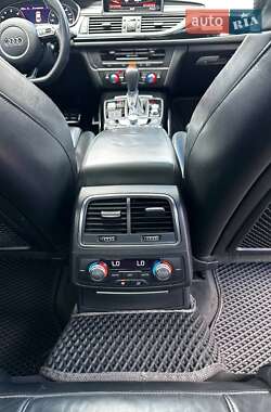 Седан Audi A6 2016 в 
