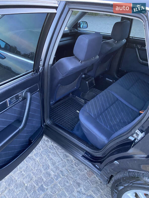 Седан Audi A6 1995 в Львове