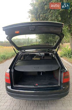 Универсал Audi A6 1998 в 