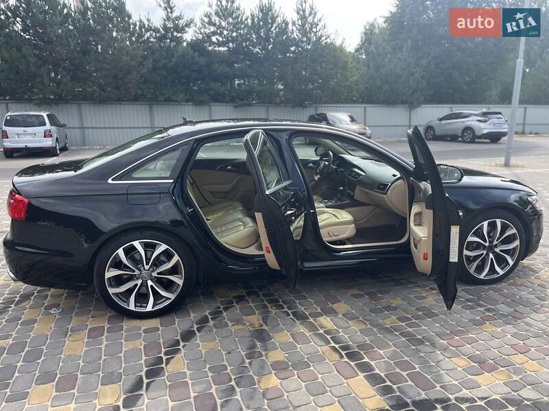 Седан Audi A6 2013 в Луцке