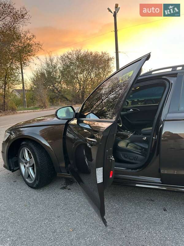 Универсал Audi A6 2012 в Запорожье