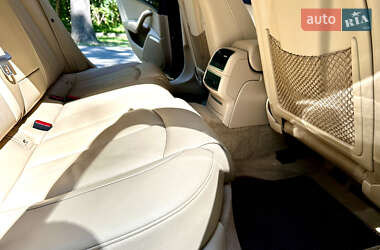Седан Audi A6 2013 в 