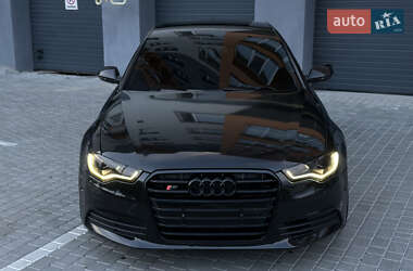 Седан Audi A6 2013 в 
