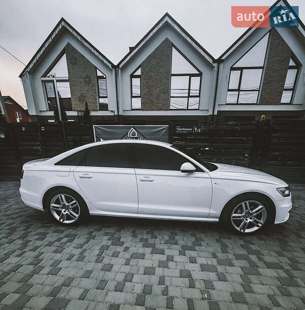 Седан Audi A6 2011 в Киеве