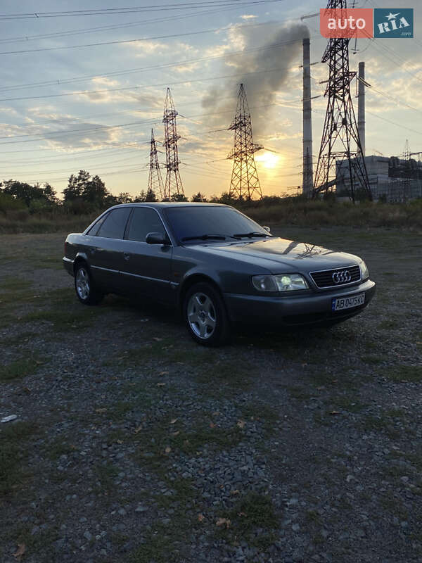 Седан Audi A6 1996 в Ладыжине фото 7 Седан Audi A6 1996 в Ладыжине