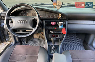 Седан Audi A6 1996 в 