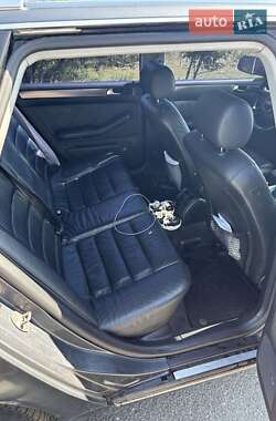 Універсал Audi A6 2004 в 