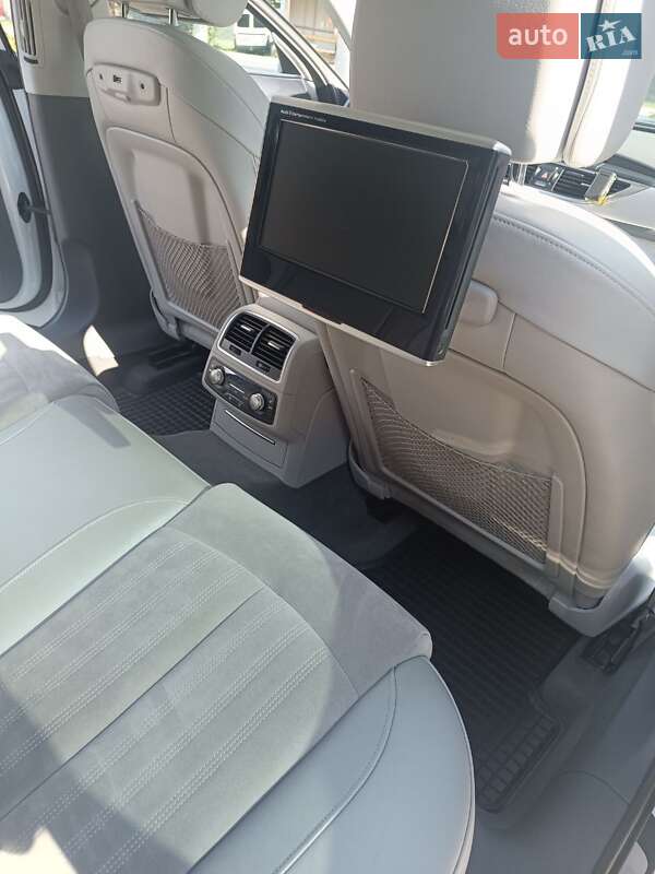 Универсал Audi A6 2013 в Староконстантинове