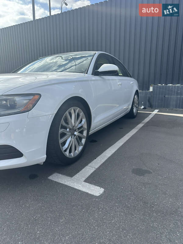 Седан Audi A6 2012 в Києві