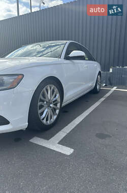 Седан Audi A6 2012 в 