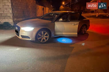 Седан Audi A6 2011 в Ровно
