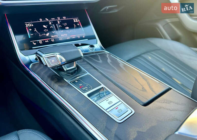 Седан Audi A6 2019 в Днепре