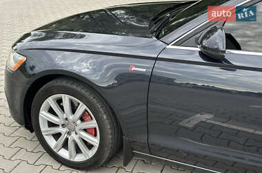 Седан Audi A6 2013 в 