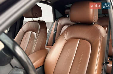 Седан Audi A6 2013 в 