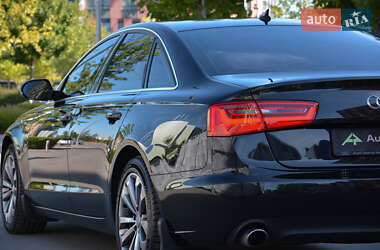 Седан Audi A6 2014 в 