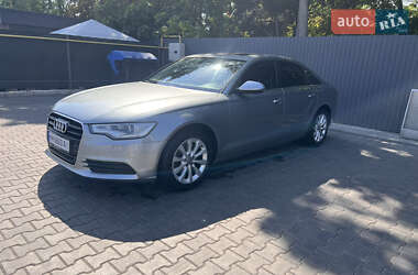 Седан Audi A6 2012 в 