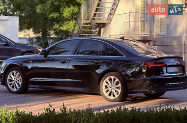 Седан Audi A6 2016 в  фото 6 Седан Audi A6 2016 в