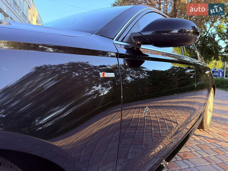 Седан Audi A6 2016 в Лубнах